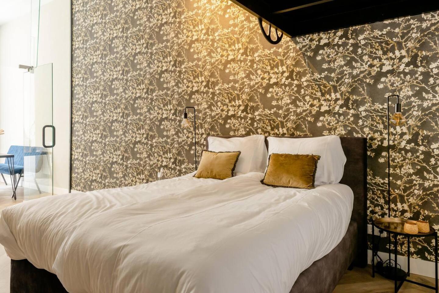 Child Favorite Coach House City Villa Тілбург Екстер'єр фото